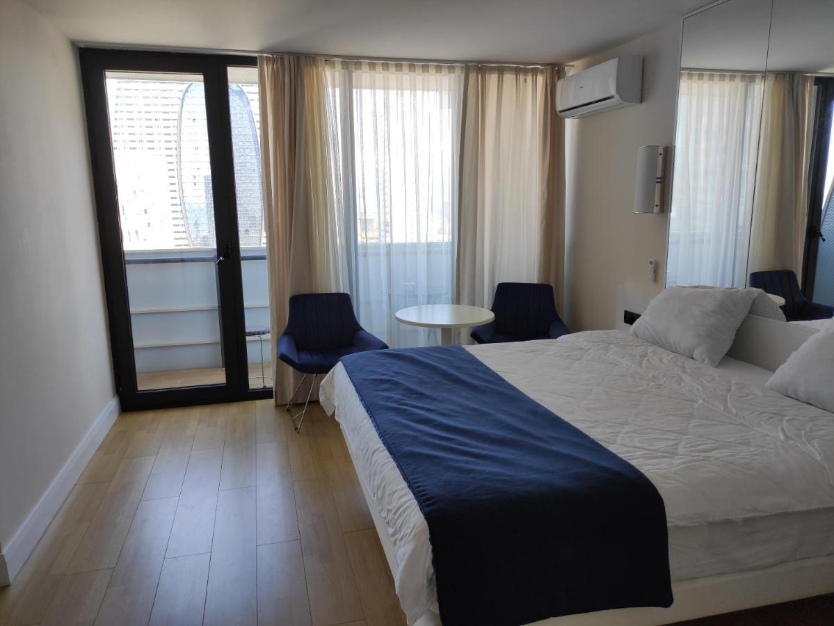 Apartament Orbi City- Ximshiashvili 7 บาทูมิ ภายนอก รูปภาพ